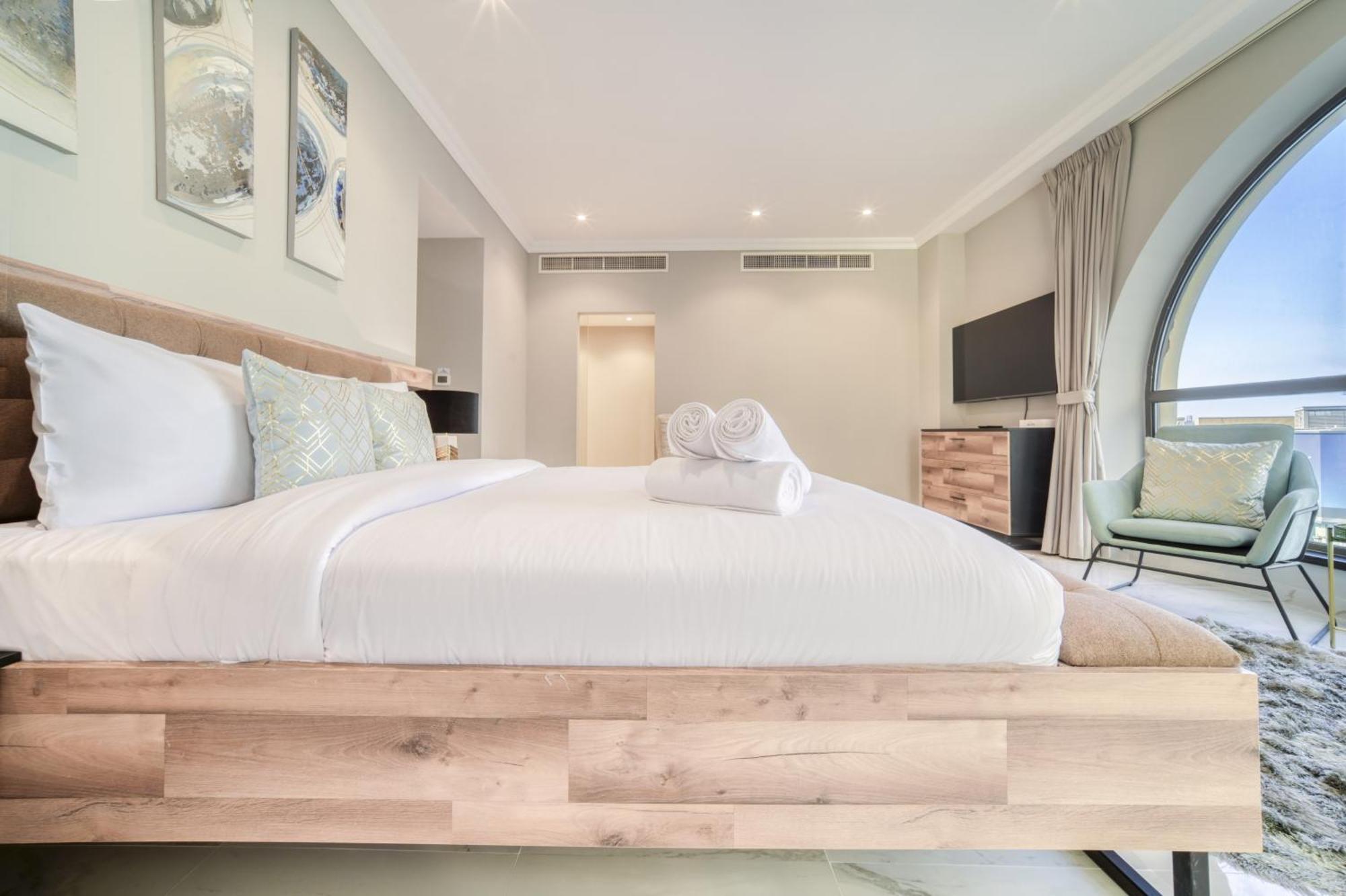 Luxurious 4 Bedroom Duplex With Terrace & Sea View Dubai Dış mekan fotoğraf