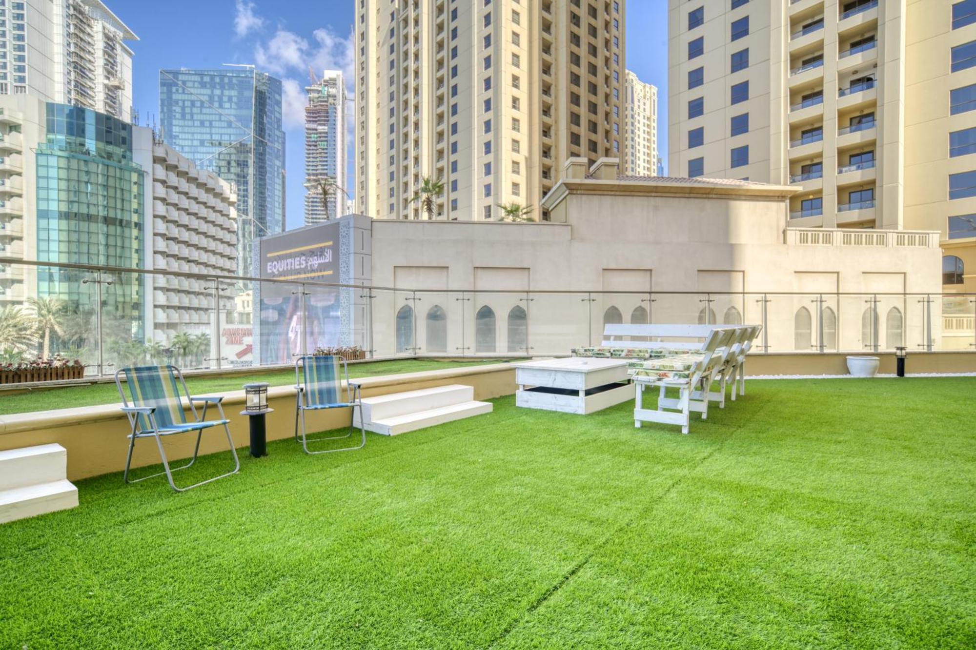Luxurious 4 Bedroom Duplex With Terrace & Sea View Dubai Dış mekan fotoğraf